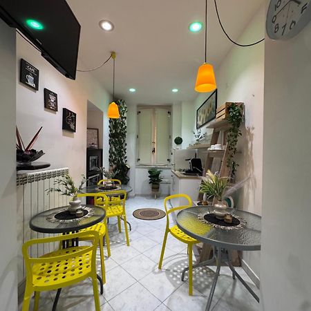 B&B La Ferrovia เบเนเวนโต ภายนอก รูปภาพ