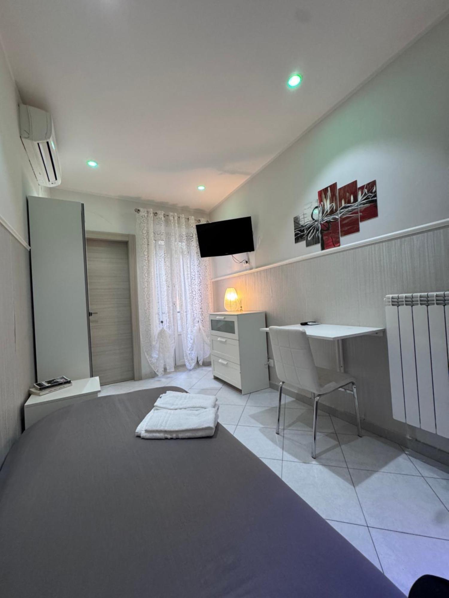 B&B La Ferrovia เบเนเวนโต ภายนอก รูปภาพ